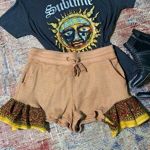 S/M Reworked Henley Flutter Shorts